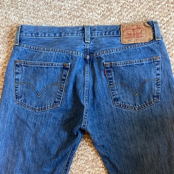 501 Levi Jeans, button fly, W34, L30 - Picture 6 of 14